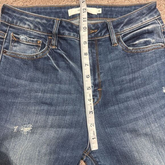 Hidden denim - from buckle - size 28 like new! Stretchy! Frayed hem! Crop! - Picture 5 of 8